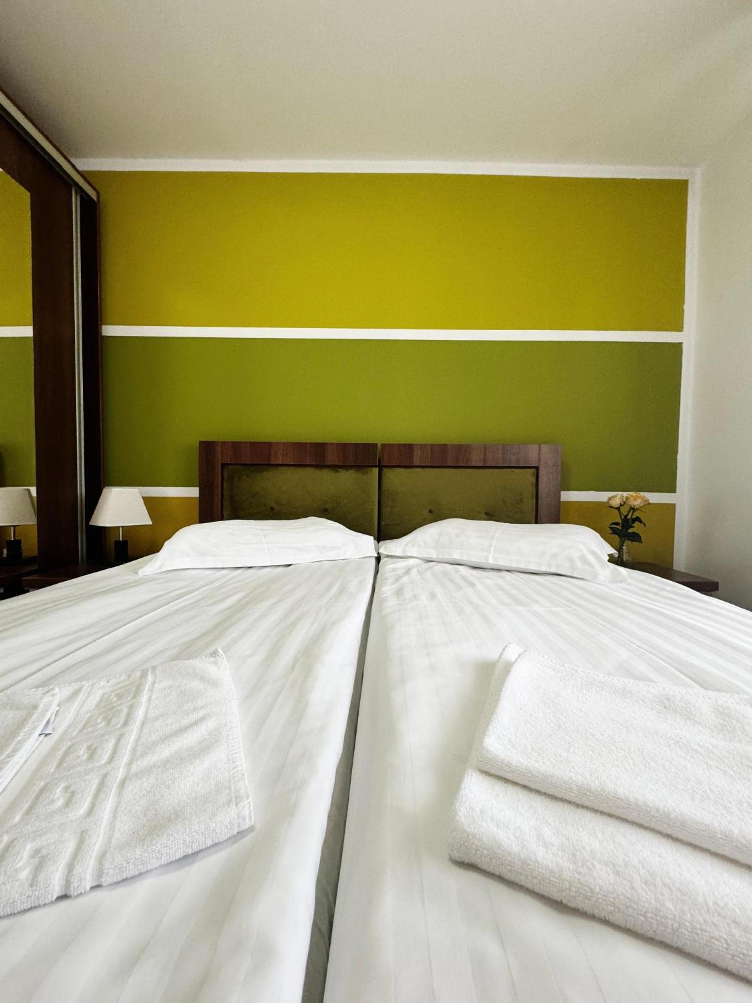 Carpathian Newstar Hotell Sibiu Eksteriør bilde