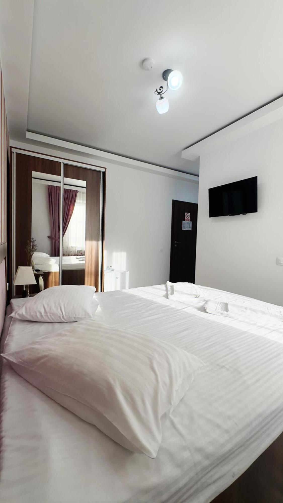 Carpathian Newstar Hotell Sibiu Eksteriør bilde